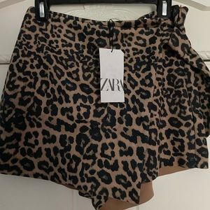 zara leopard print skort/shorts